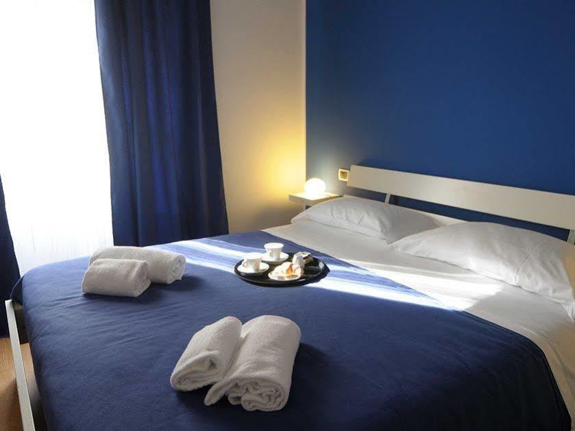 Trasteveredreamsuites B&B Rome Buitenkant foto