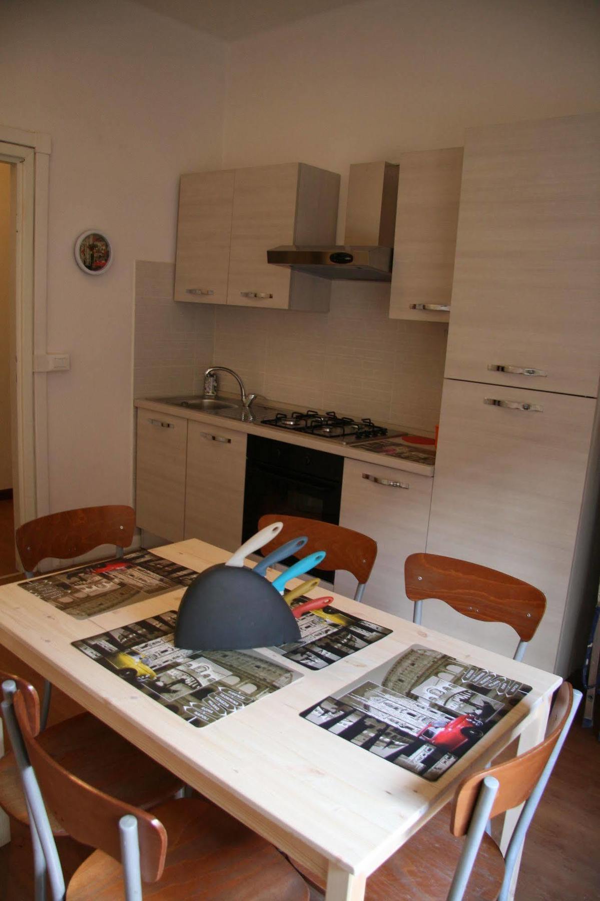 Trasteveredreamsuites B&B Rome Buitenkant foto