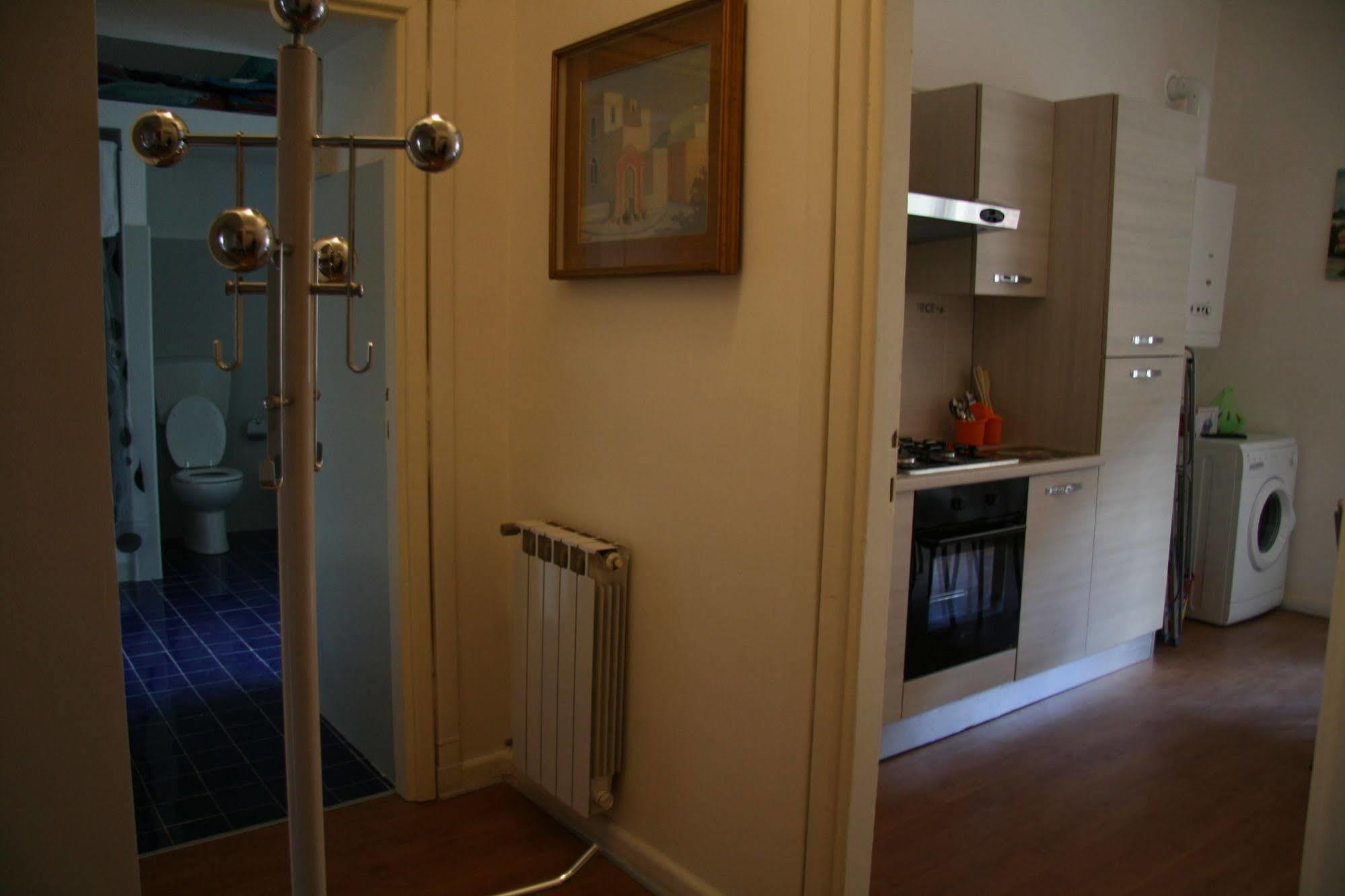 Trasteveredreamsuites B&B Rome Buitenkant foto