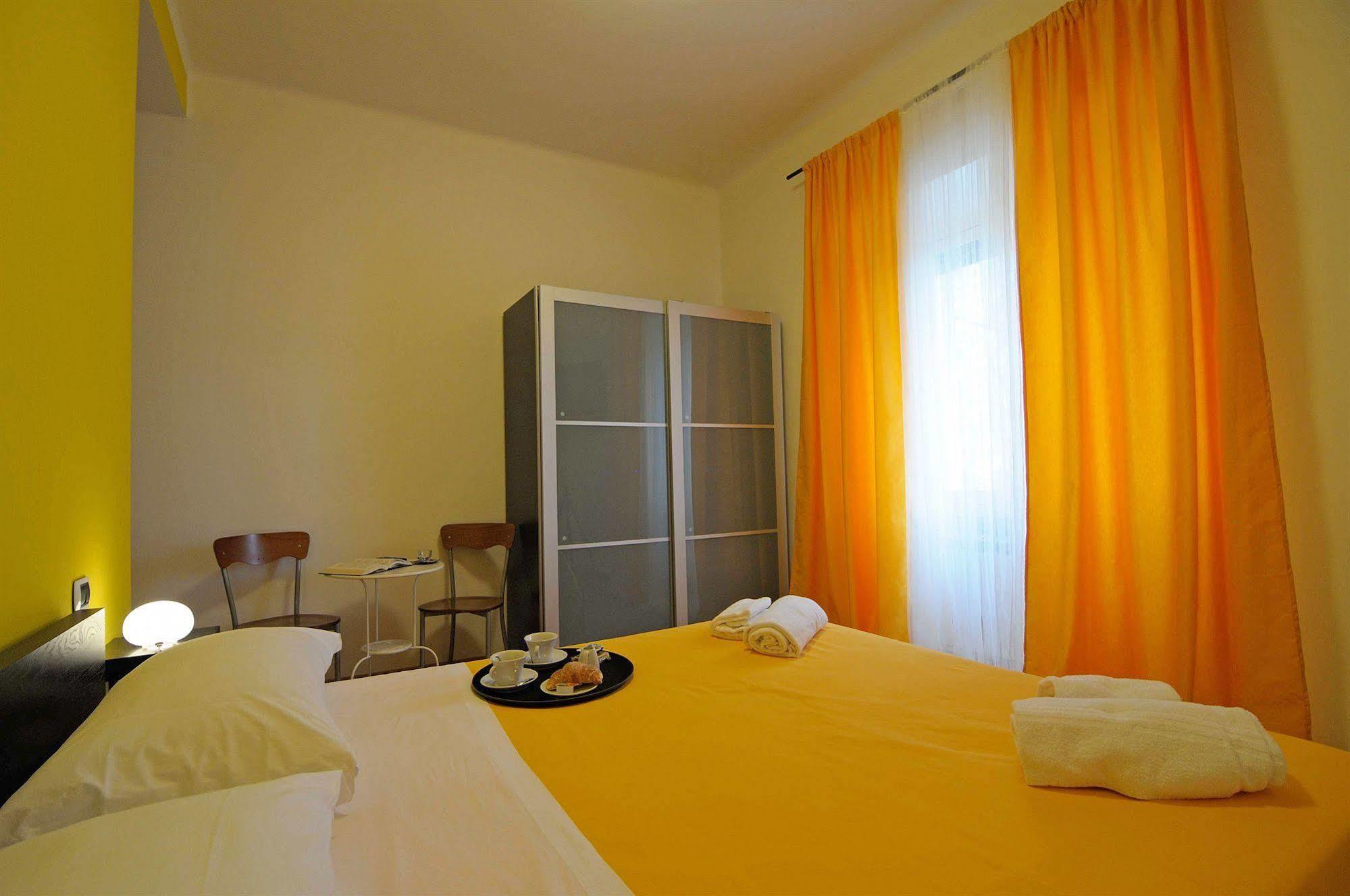 Trasteveredreamsuites B&B Rome Buitenkant foto